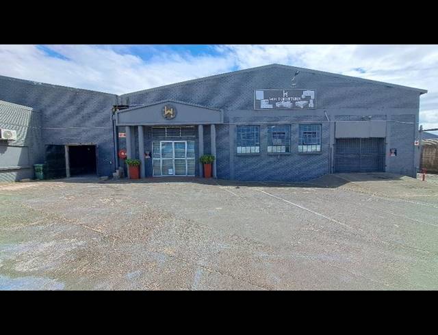 BUSINESS PROPERTY TO RENT IN RICHARDS BAY CENTRAL